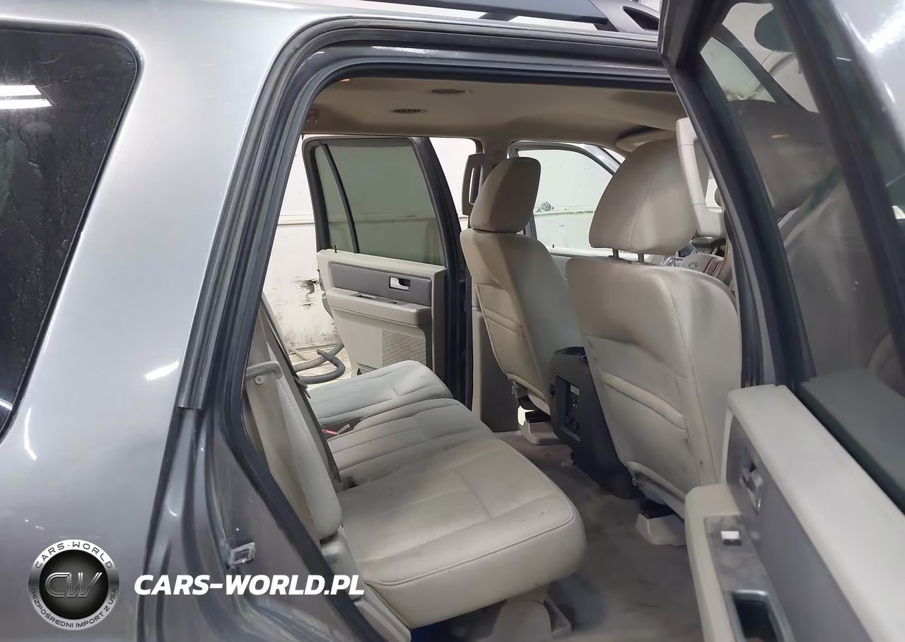 2010 Ford Expedition Xlt VIN:1FMJU1G59AEB60684 - 8