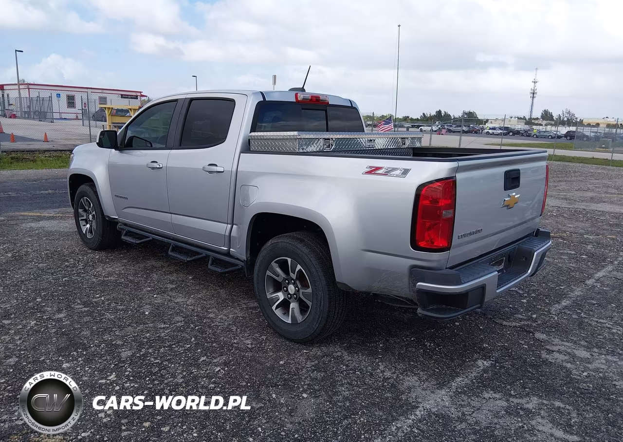 2016 Chevrolet Colorado Z71 VIN:1GCGTDE35G1266733 - 3