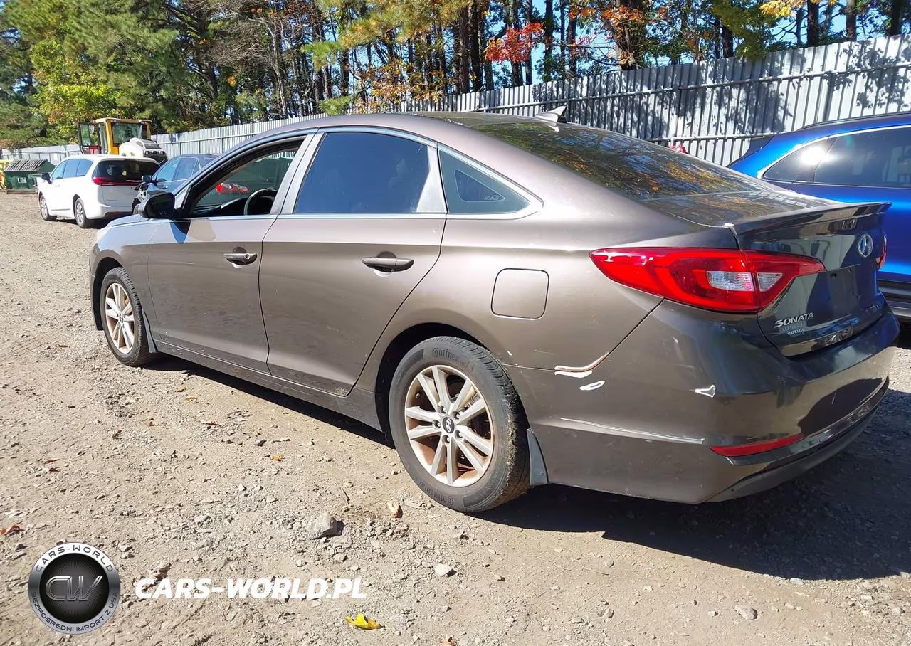 2015 Hyundai Sonata Se VIN:5NPE24AF0FH183339 - 3