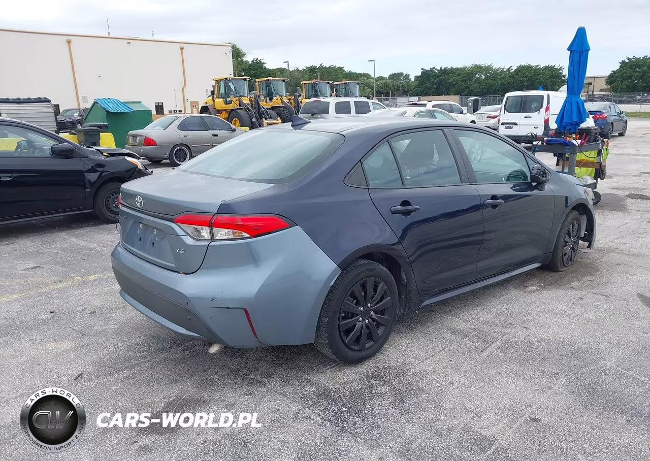 2022 Toyota Corolla Le VIN:5YFEPMAE5NP338963 - 4