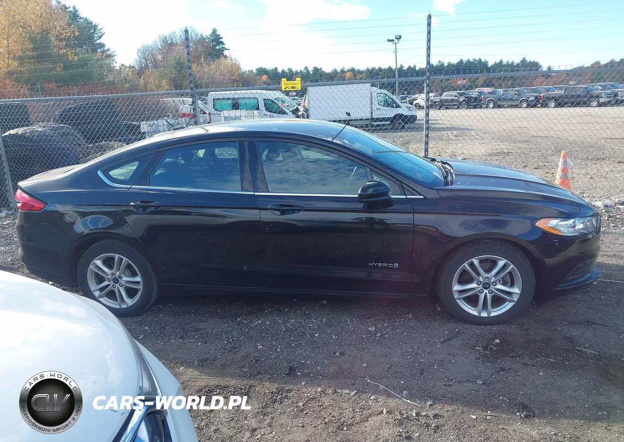 2018 Ford Fusion Se Hybrid VIN:3FA6P0LU1JR199295 - 13