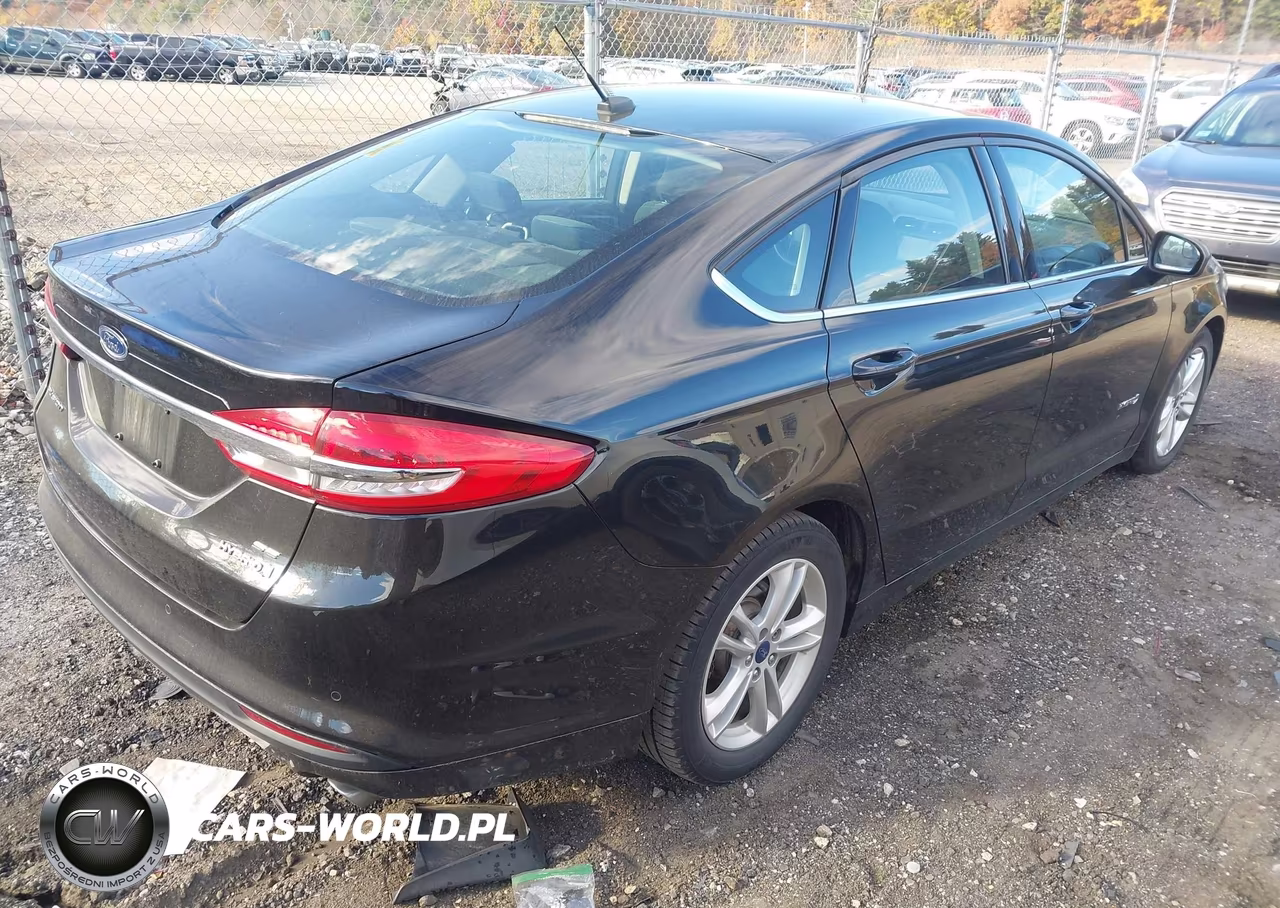 2018 Ford Fusion Se Hybrid VIN:3FA6P0LU1JR199295 - 4