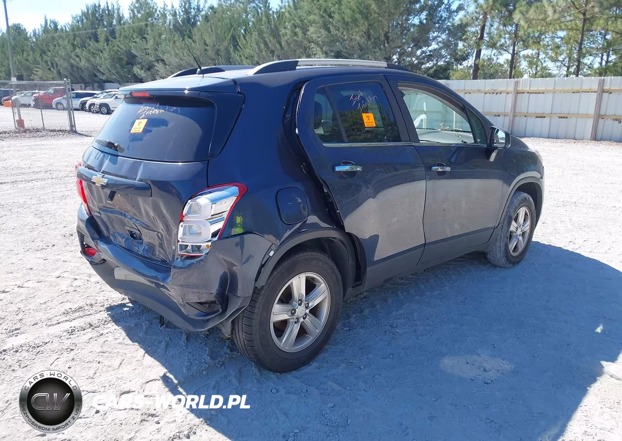 2019 Chevrolet Trax 1Lt VIN:3GNCJPSB9KL222082 - 4