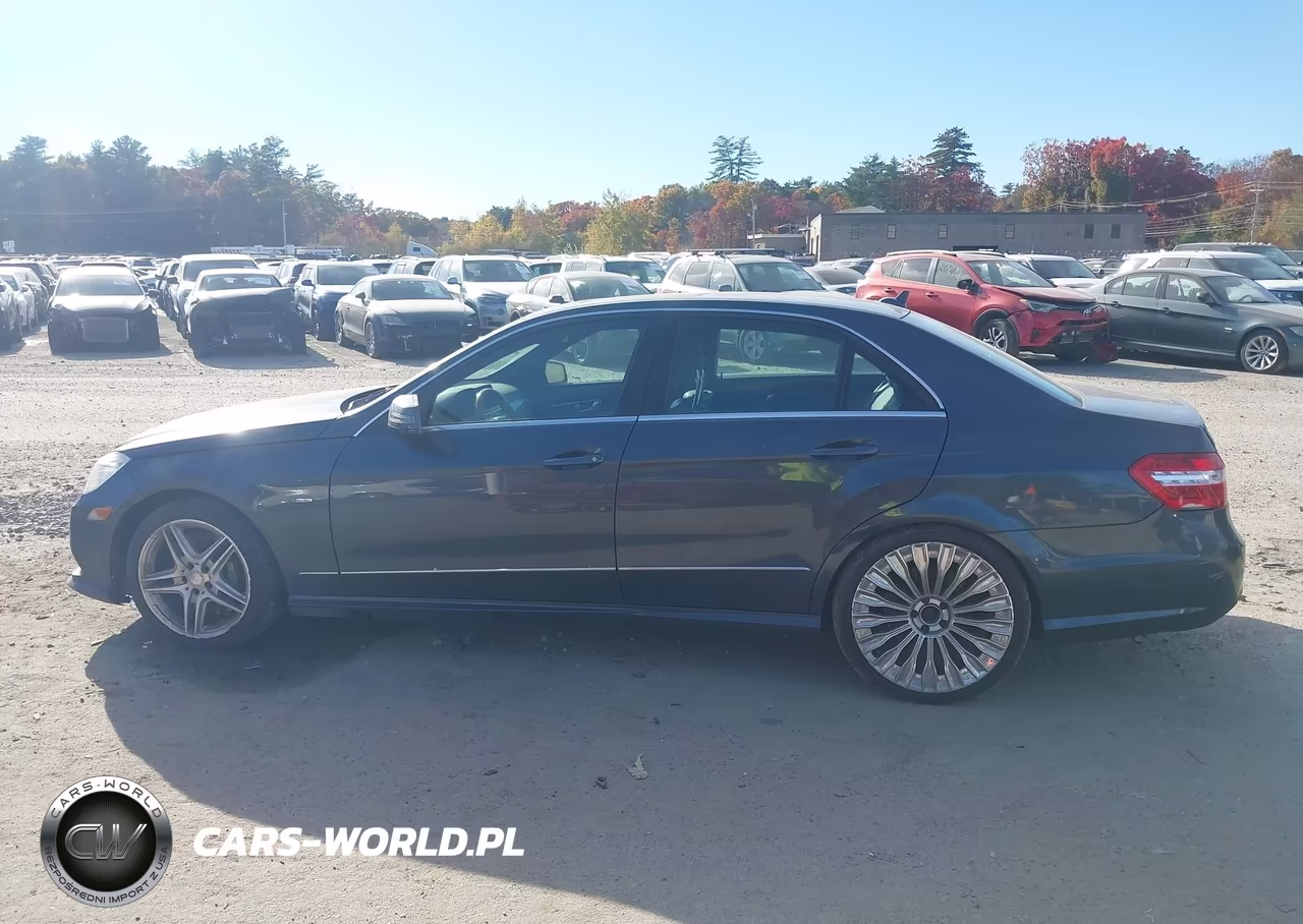 2012 Mercedes-Benz E 550 4Matic VIN:WDDHF9BB8CA549308 - 14