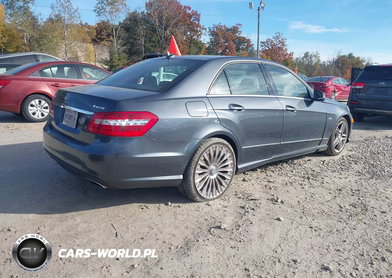 2012 Mercedes-Benz E 550 4Matic VIN:WDDHF9BB8CA549308 - 4