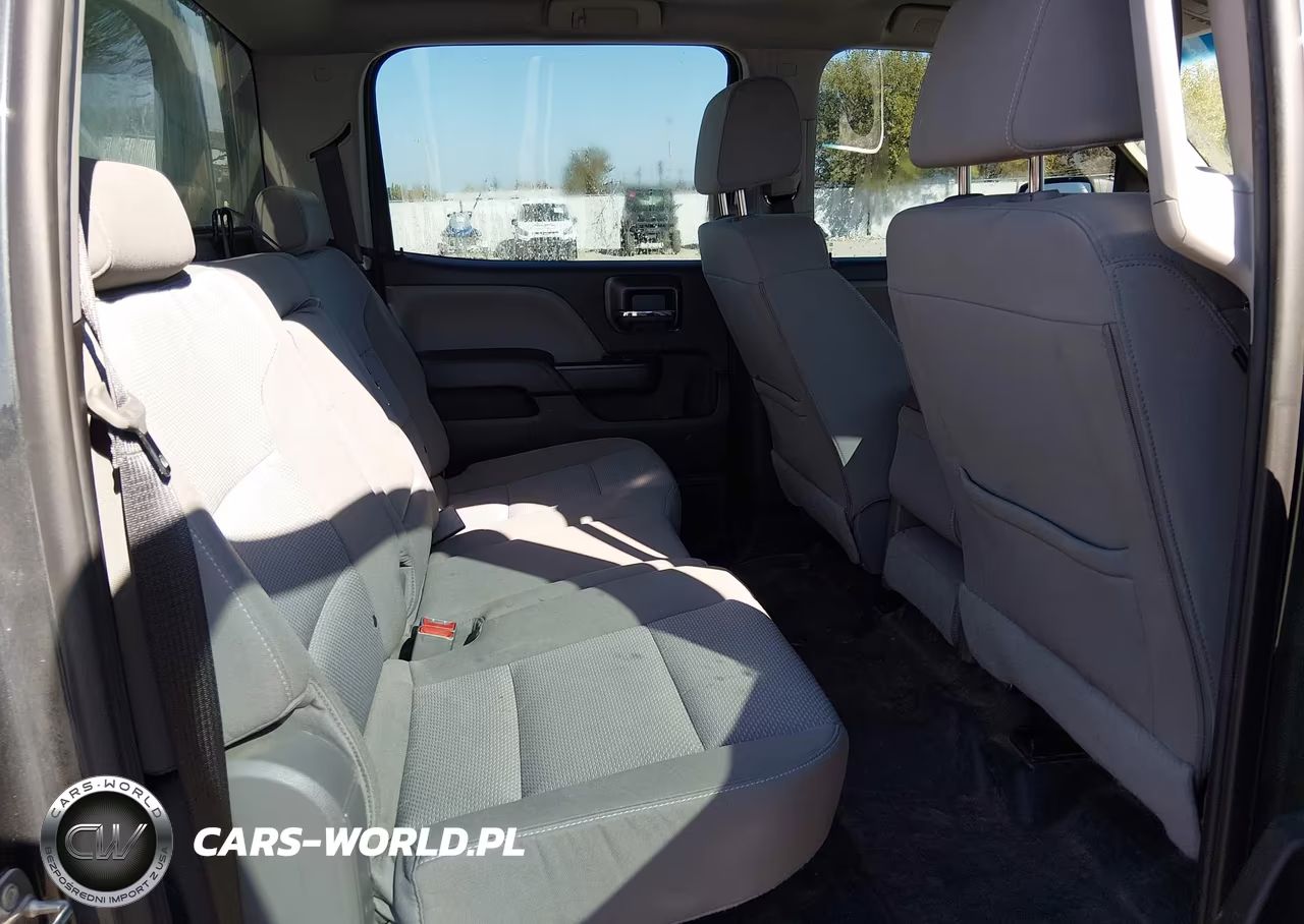 2018 Chevrolet Silverado K2500 Heavy Duty VIN:1GC1KUEG5JF258959 - 8