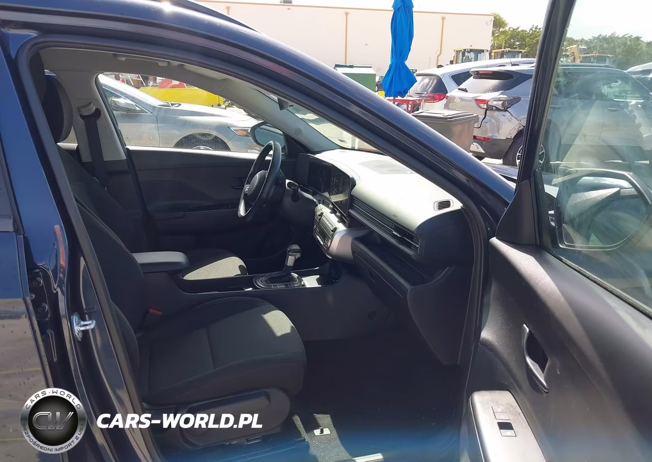 2025 Hyundai Kona Sel VIN:KM8HB3ABXSU326717 - 5