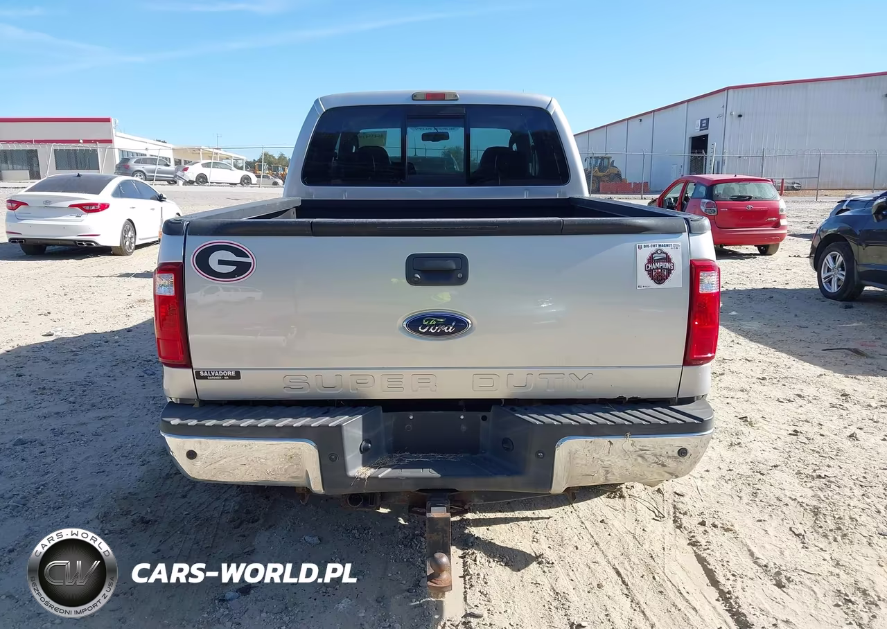 2010 Ford F250 Super Duty VIN:1FTSW2B55AEA37352 - 17