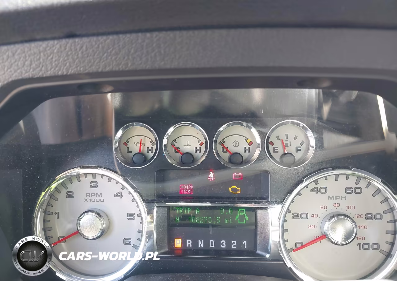 2010 Ford F250 Super Duty VIN:1FTSW2B55AEA37352 - 7