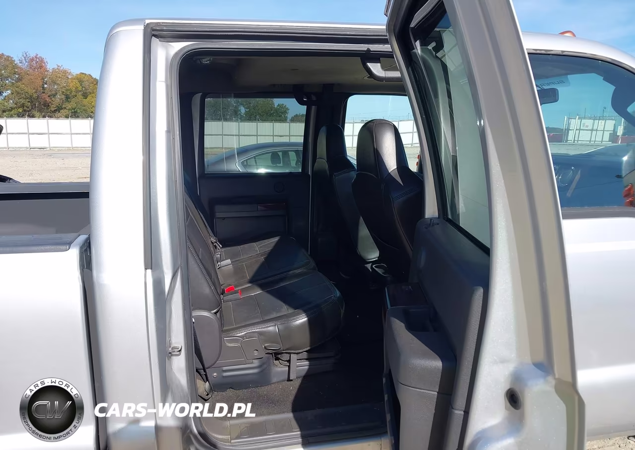 2010 Ford F250 Super Duty VIN:1FTSW2B55AEA37352 - 8