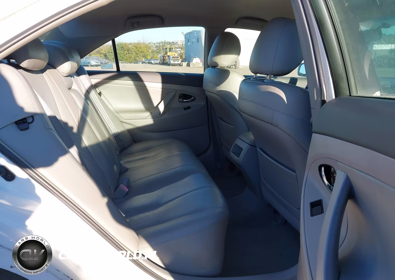 2009 Toyota Camry Le VIN:4T1BE46K29U901611 - 8