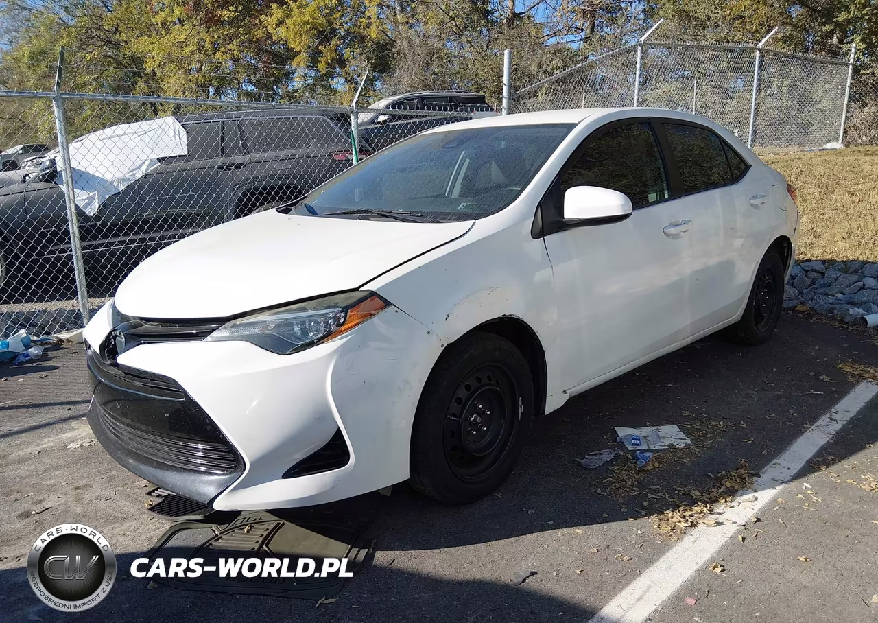 2018 Toyota Corolla Le VIN:5YFBURHE7JP803025 - 2