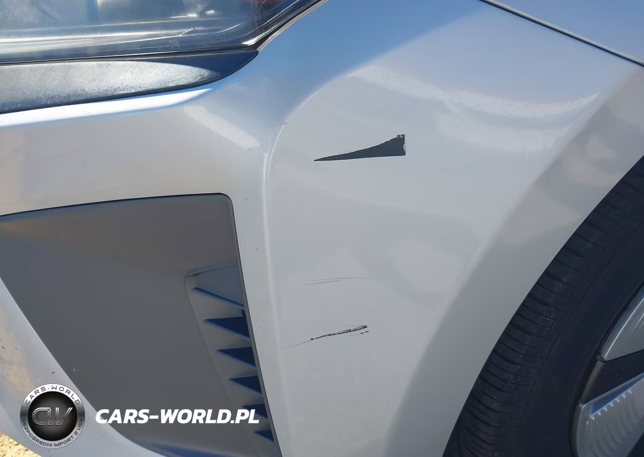 2018 Hyundai Ioniq Blue VIN:KMHC65LC5JU099922 - 6