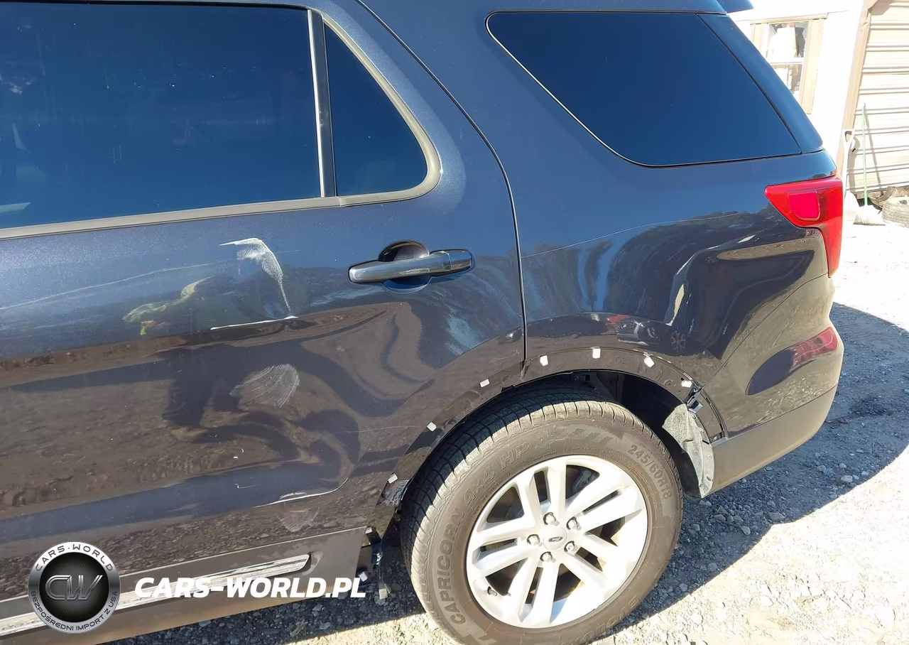 2017 Ford Explorer Xlt VIN:1FM5K7DH3HGB49493 - 6