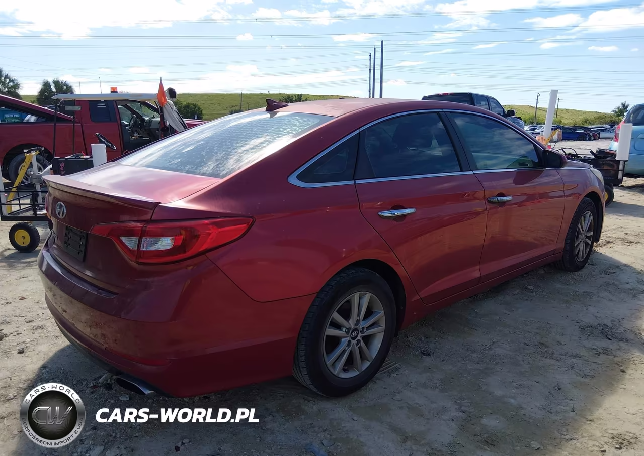 2017 Hyundai Sonata VIN:5NPE24AF6HH492364 - 4