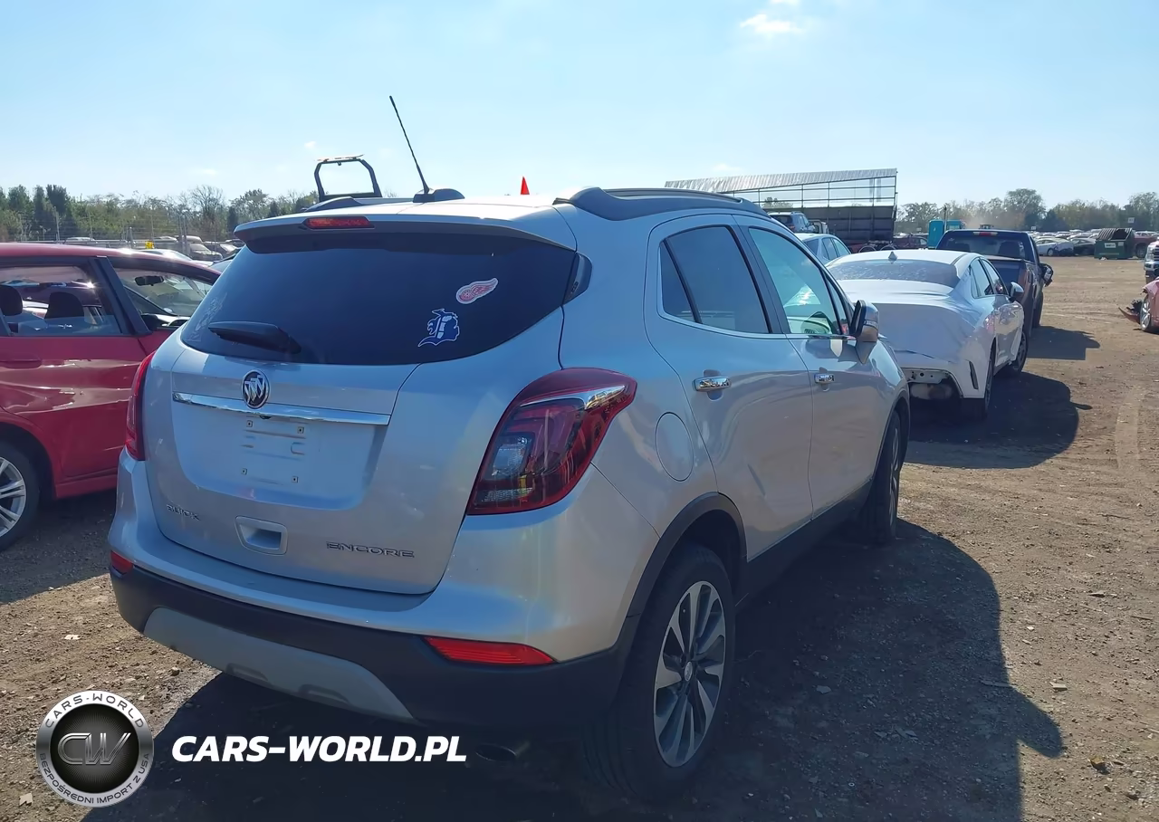 2018 Buick Encore Preferred Ii VIN:KL4CJBSB1JB652940 - 4