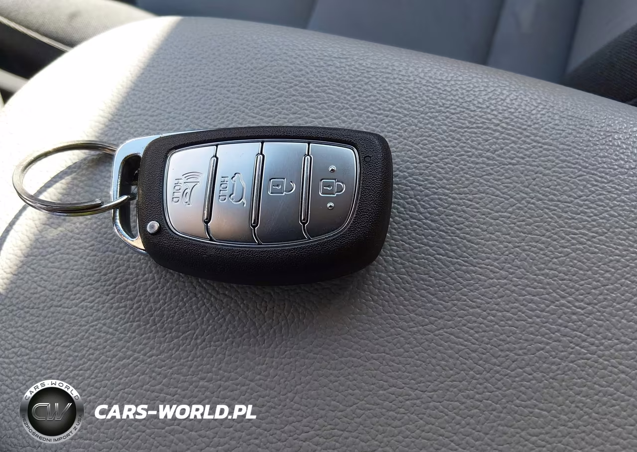 2020 Hyundai Ioniq Hybrid Blue VIN:KMHC65LC6LU232979 - 11
