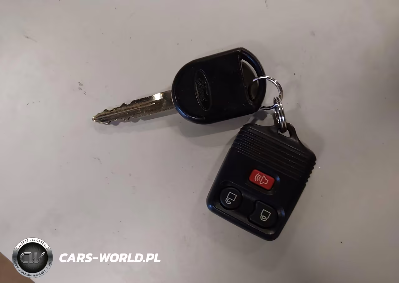 2005 Ford Escape Limited VIN:1FMCU94135KE40830 - 11