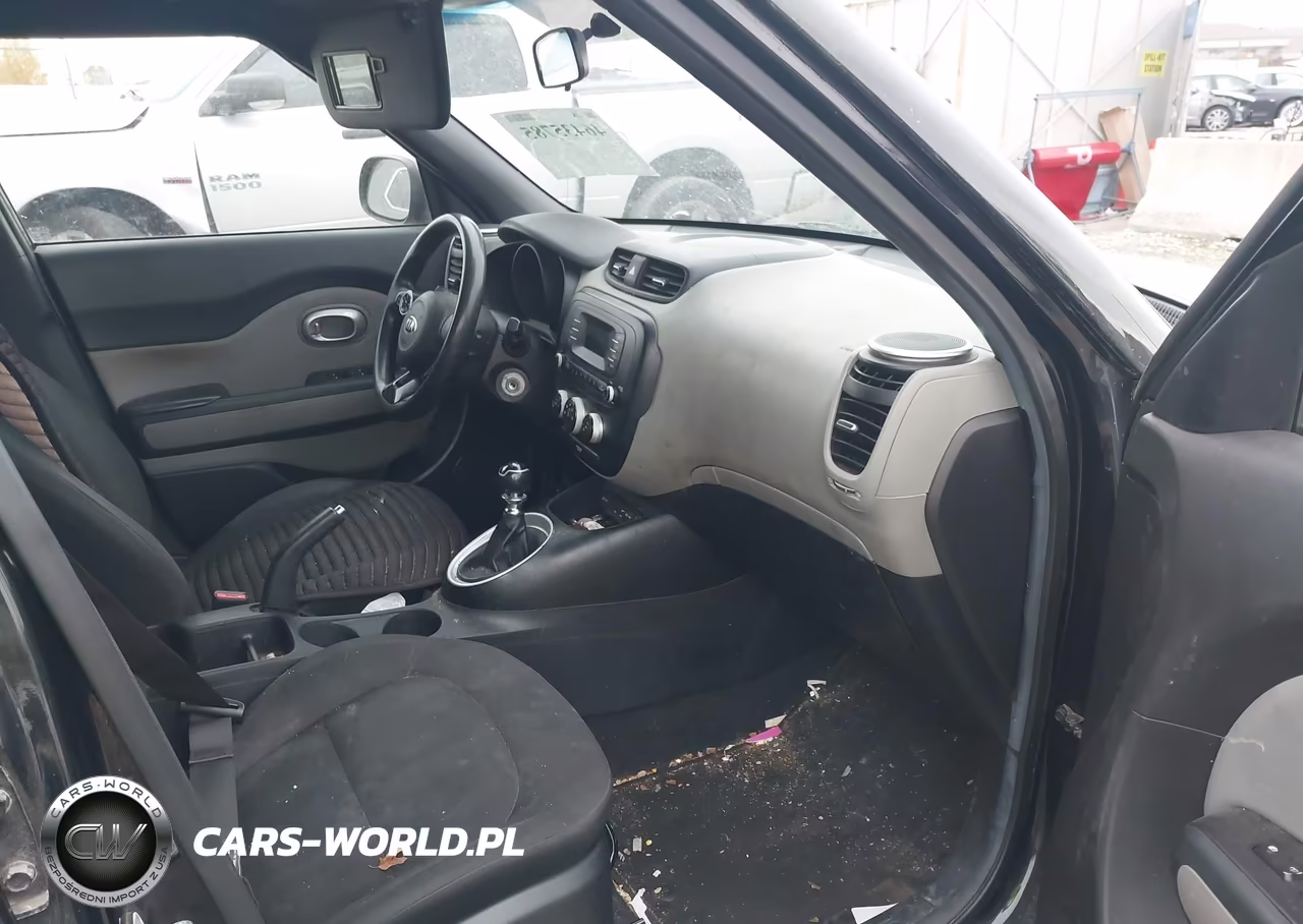 2015 Kia Soul VIN:KNDJN2A2XF7223356 - 5