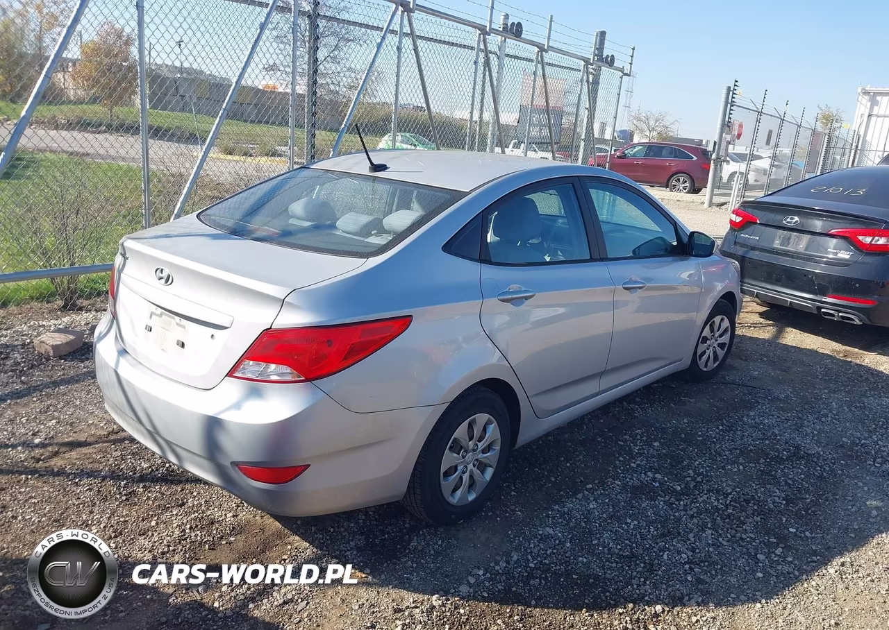 2016 Hyundai Accent Se VIN:KMHCT4AE4GU094694 - 4