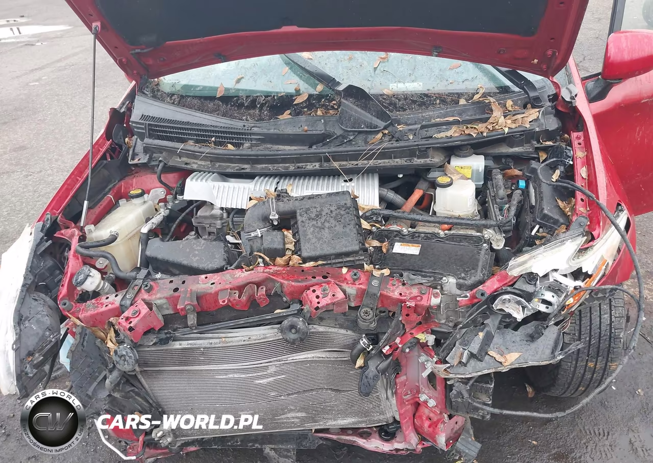 2014 Toyota Prius Two VIN:JTDKN3DU8E1760431 - 10