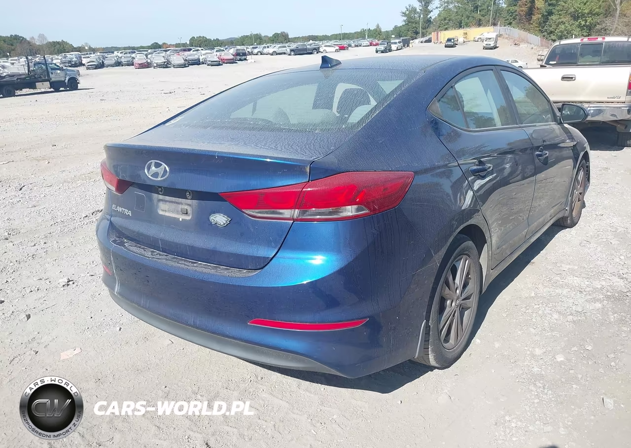 2017 Hyundai Elantra Se VIN:5NPD84LF5HH028053 - 4