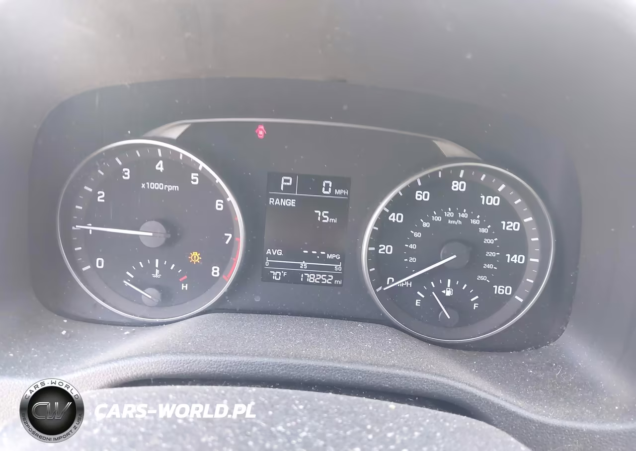 2017 Hyundai Elantra Se VIN:5NPD84LF5HH028053 - 7