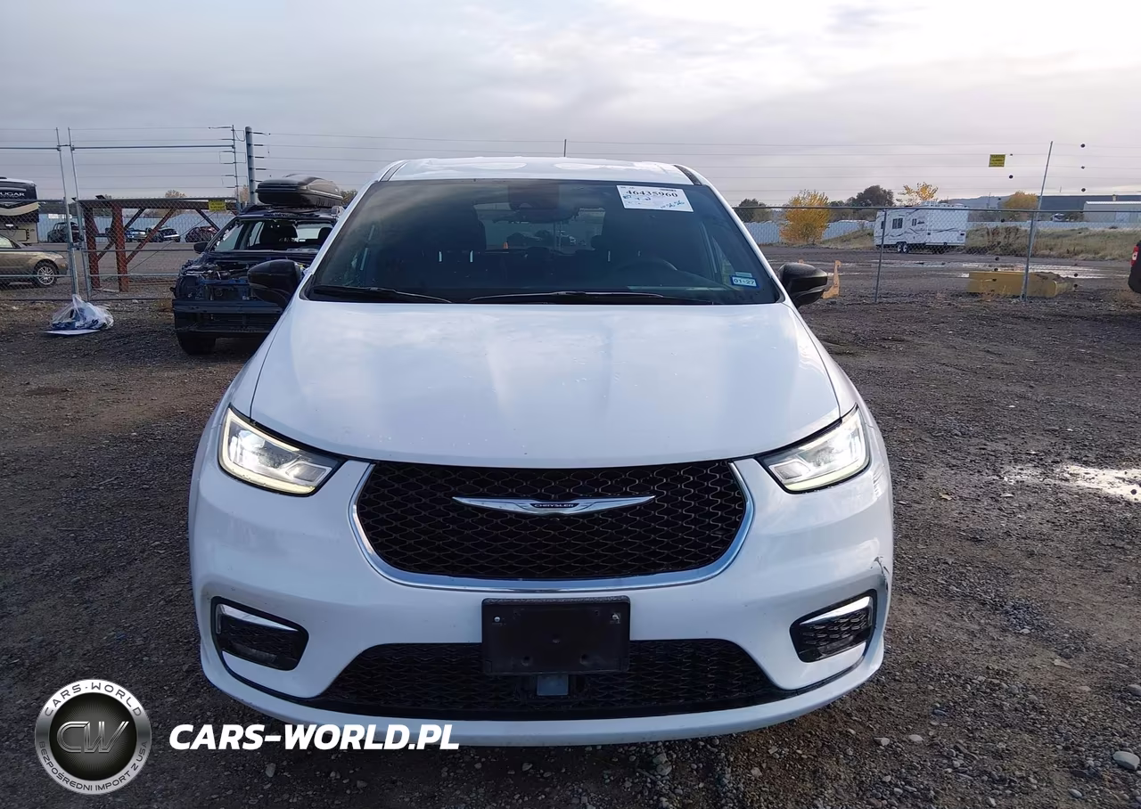 2025 Chrysler Pacifica Select VIN:2C4RC1BG4SR541060 - 12