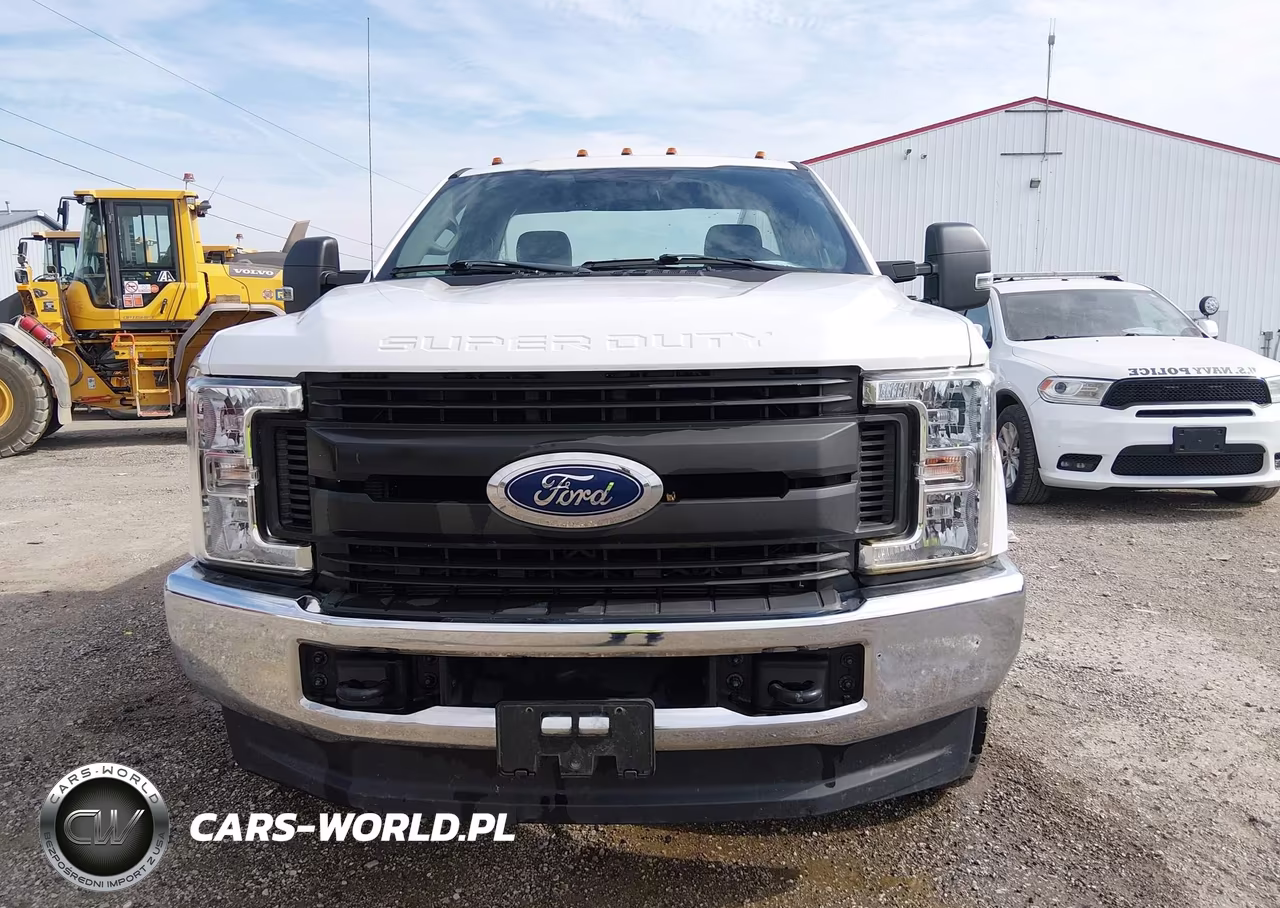 2018 Ford F-350 Xl VIN:1FTRF3DT0JEC22117 - 12