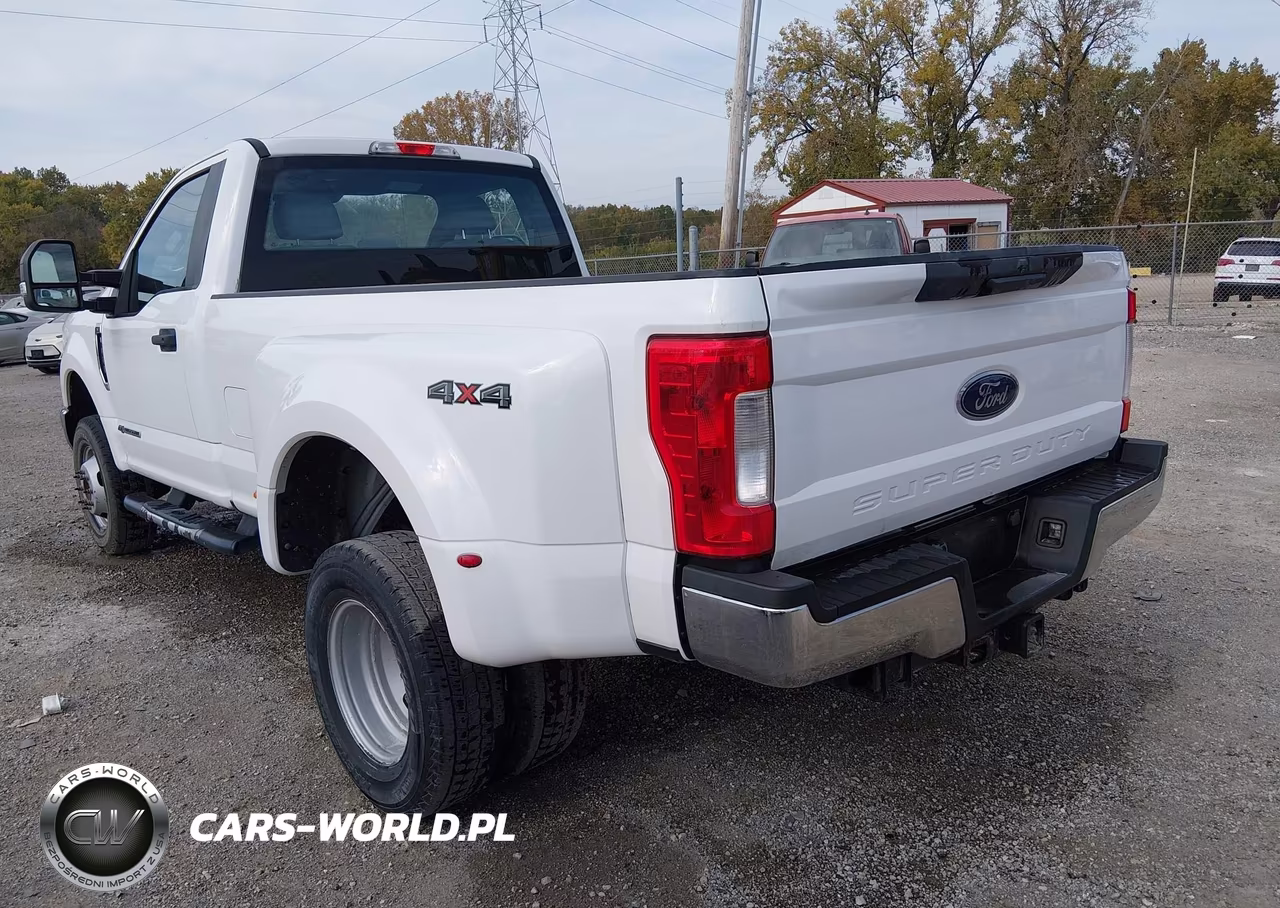 2018 Ford F-350 Xl VIN:1FTRF3DT0JEC22117 - 3