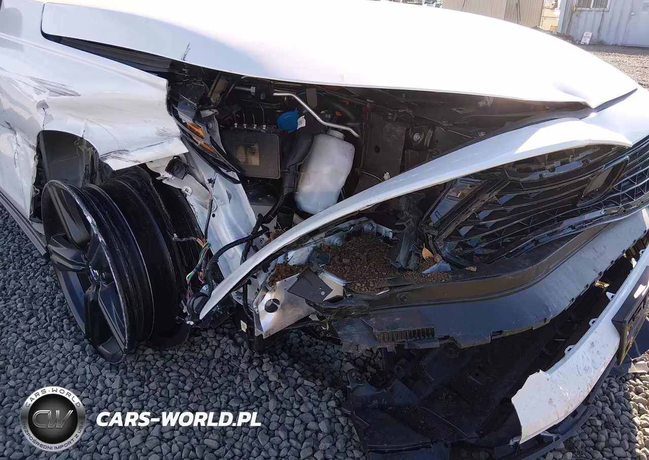 2026 Honda Accord Hybrid Sport-L VIN:1HGCY2F79TA052135 - 19