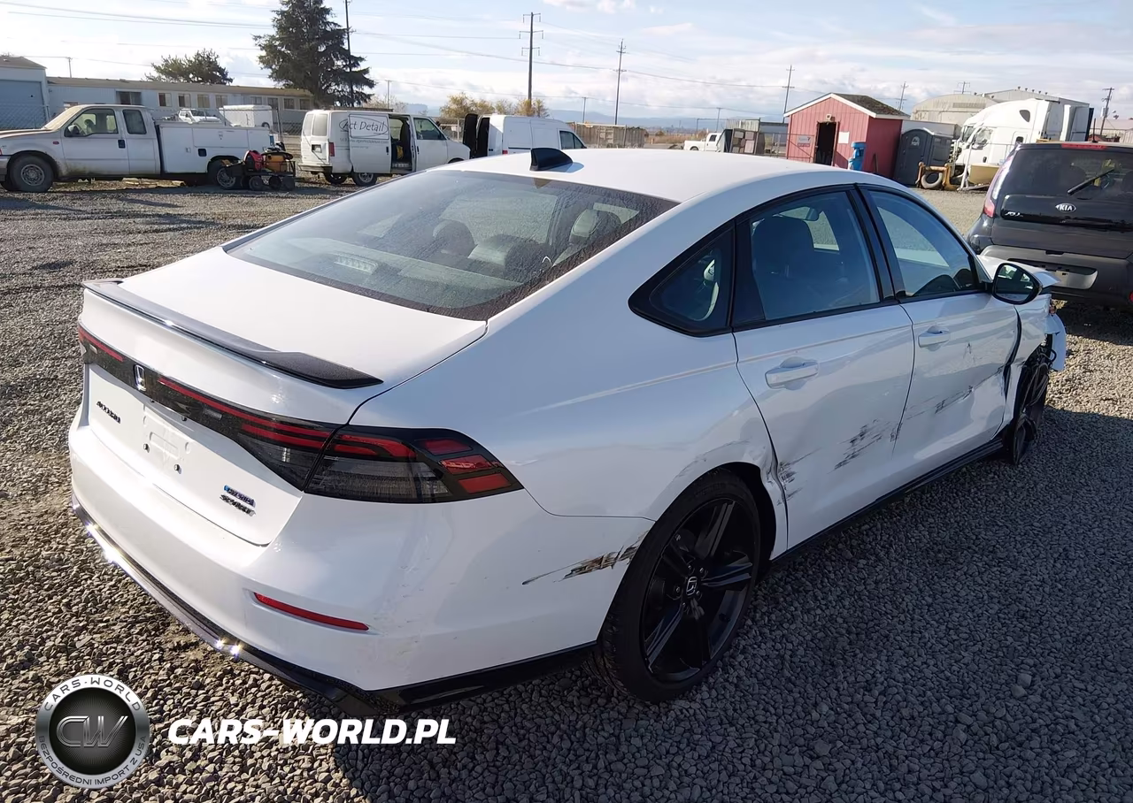 2026 Honda Accord Hybrid Sport-L VIN:1HGCY2F79TA052135 - 4