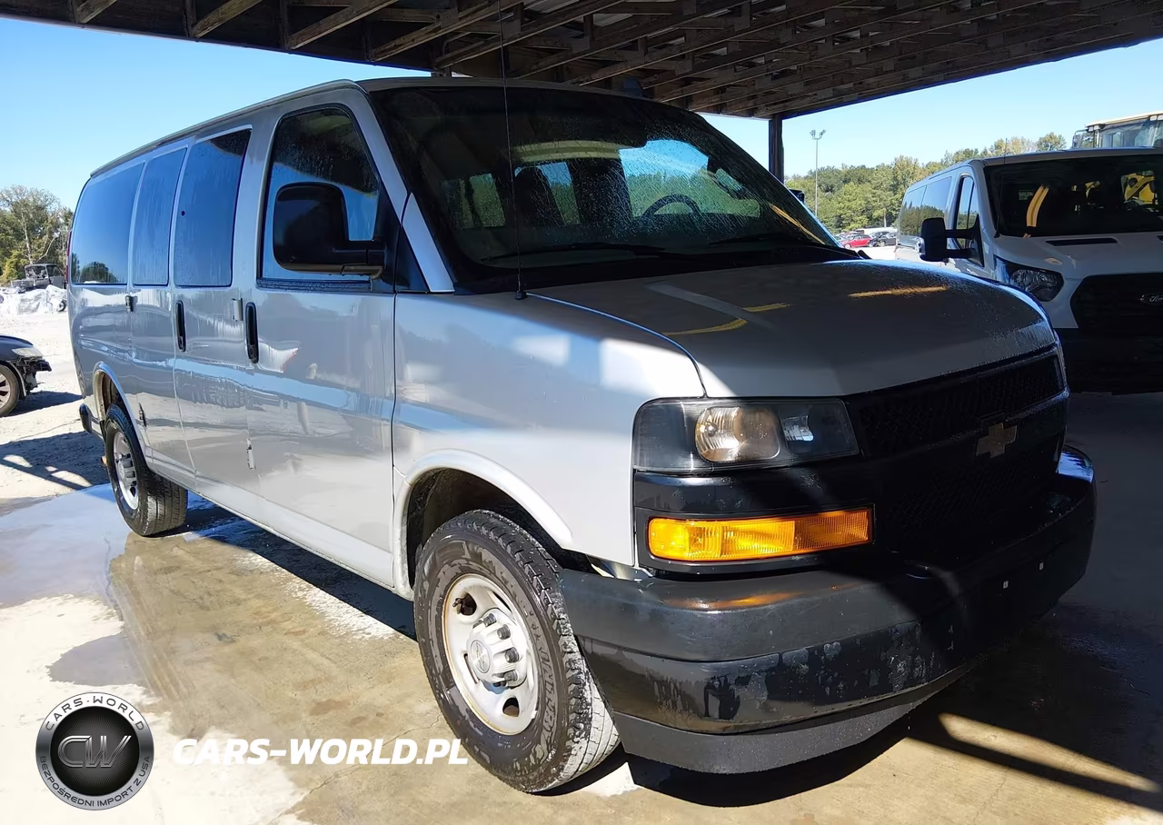2022 Chevrolet Express Passenger Rwd 2500 Regular Wheelbase Ls VIN:1GAWGEFP7N1138927 - 1
