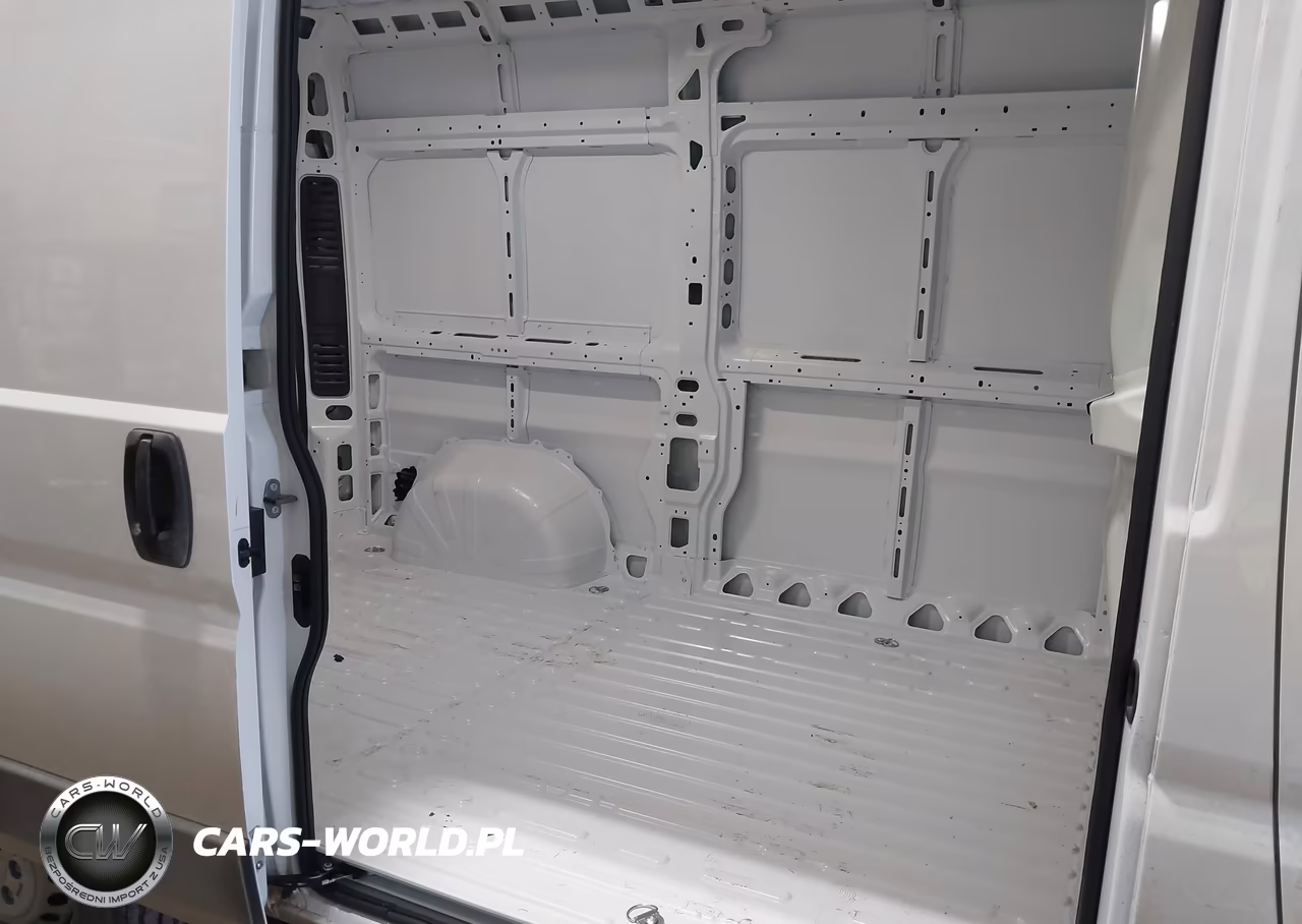 2027 Ram Promaster VIN:3C6LRVCG9VE554863 - 8