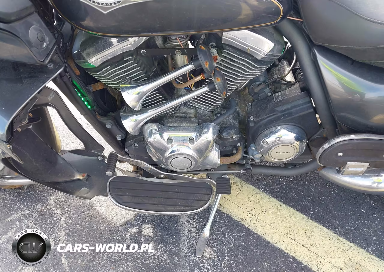 2011 Kawasaki Vn1700 A VIN:JKBVNRA10BA006077 - 9