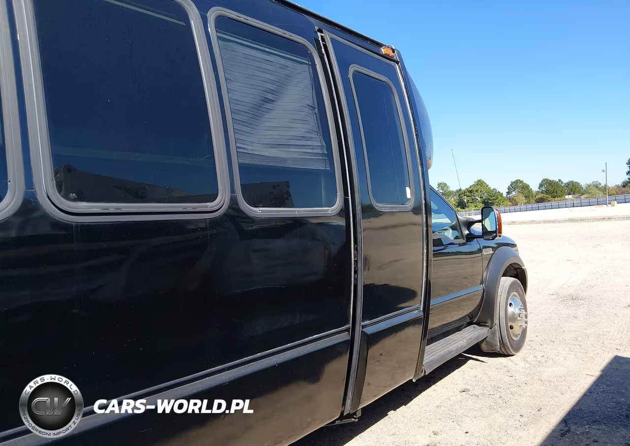 2005 Ford F-550 Xl-Xlt VIN:1FDAF56P35EC57700 - 11