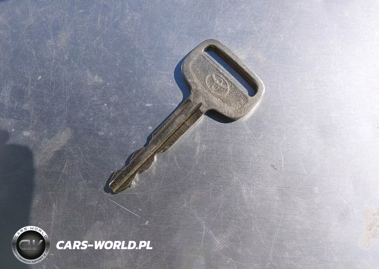 1999 Toyota Sienna Le VIN:4T3ZF13C3XU159618 - 11