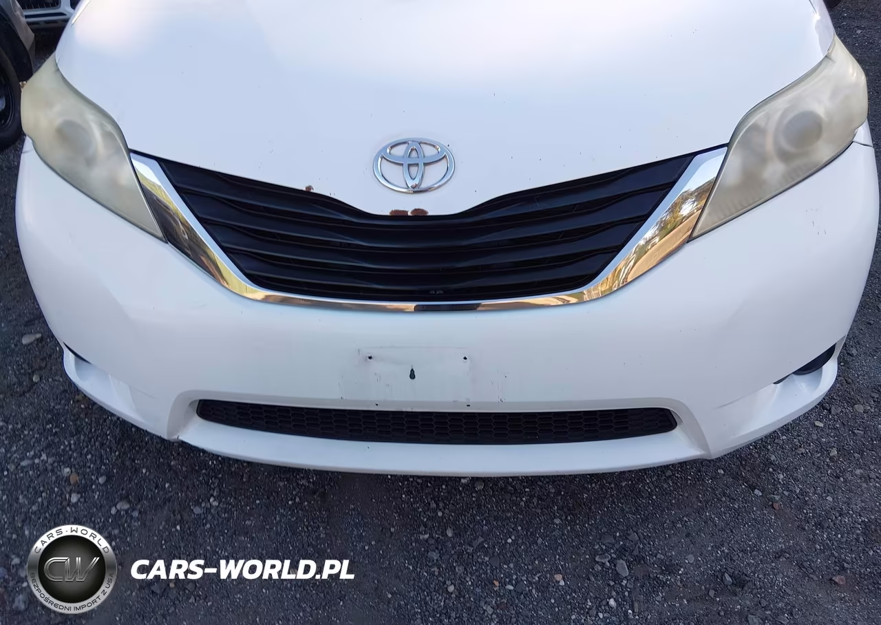 2012 Toyota Sienna Le V6 8 Passenger VIN:5TDKK3DC5CS242583 - 6