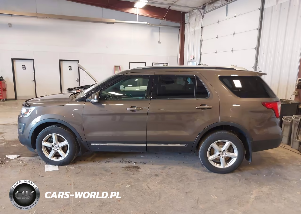 2016 Ford Explorer Xlt VIN:1FM5K8D82GGA34680 - 14