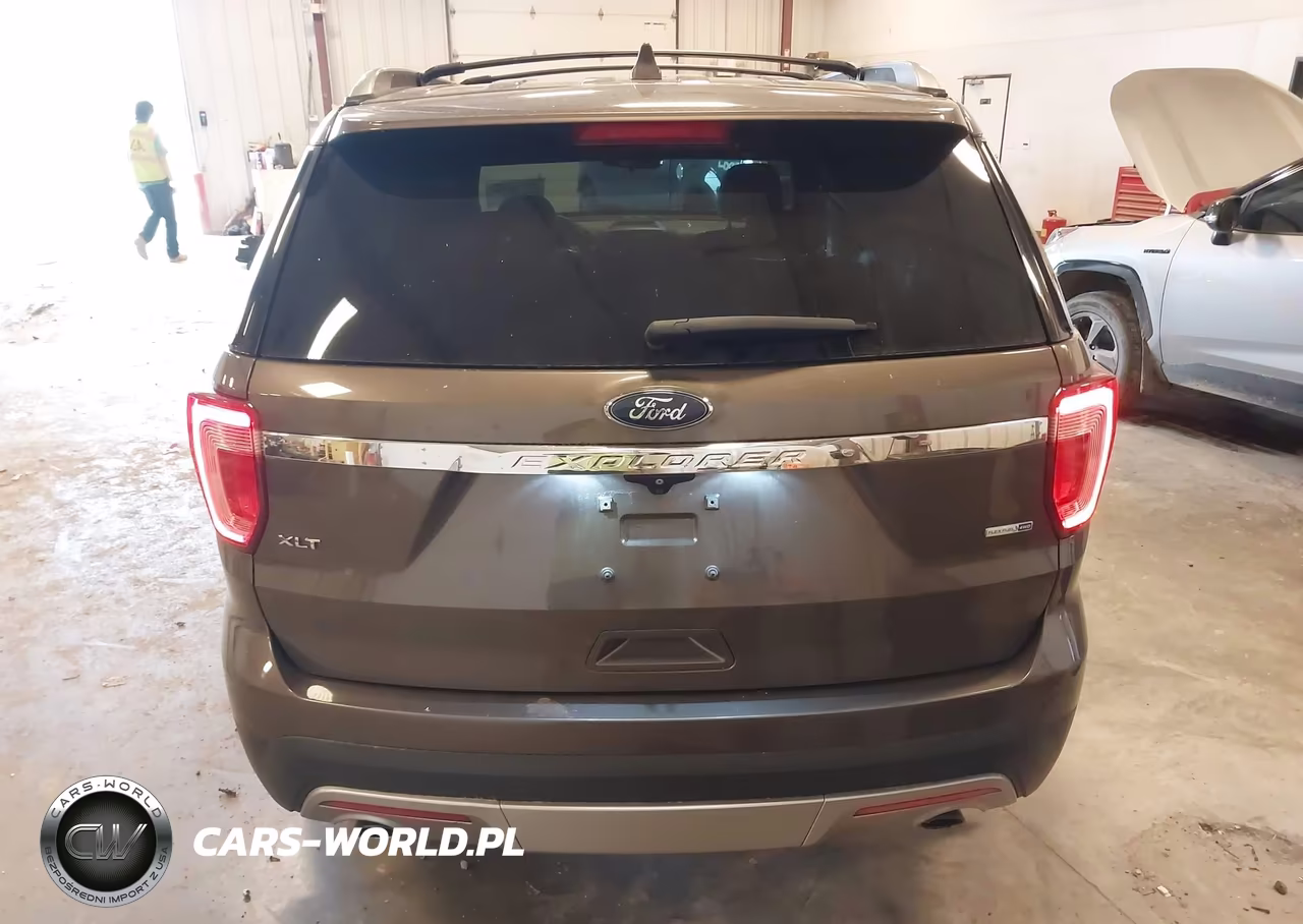 2016 Ford Explorer Xlt VIN:1FM5K8D82GGA34680 - 16