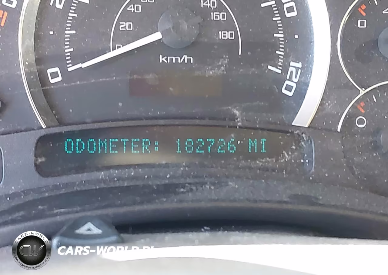 2005 Cadillac Escalade Standard VIN:1GYEK63N45R240093 - 12