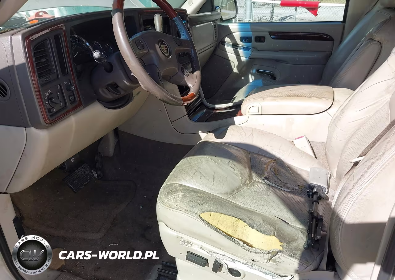 2005 Cadillac Escalade Standard VIN:1GYEK63N45R240093 - 5