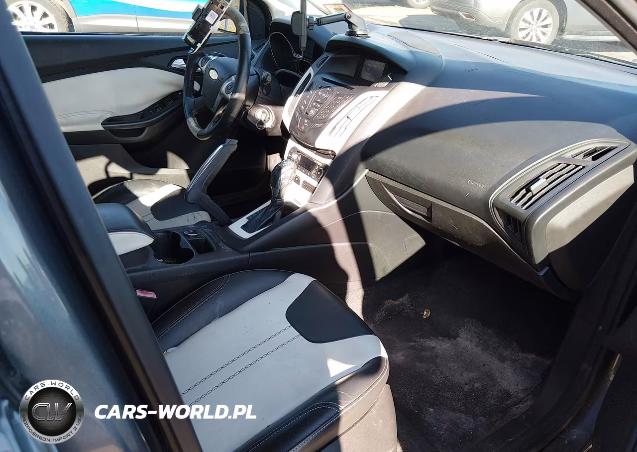 2012 Ford Focus Sel VIN:1FAHP3M22CL134416 - 5