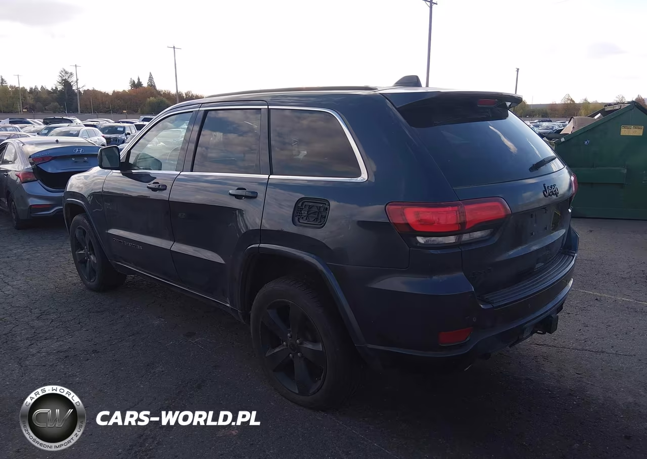 2015 Jeep Grand Cherokee Altitude VIN:1C4RJFAG3FC893081 - 3