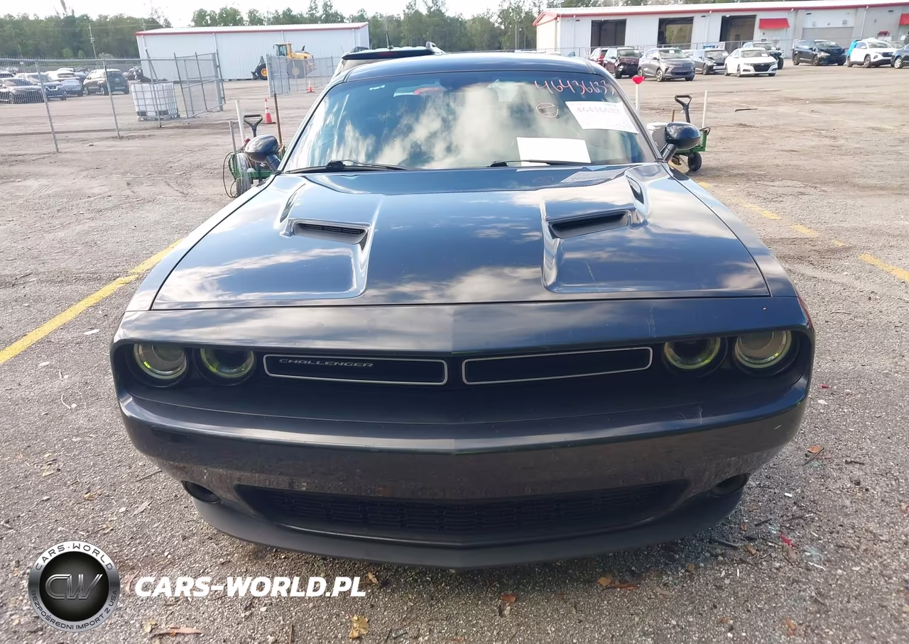 2019 Dodge Challenger Sxt VIN:2C3CDZAG6KH560545 - 6