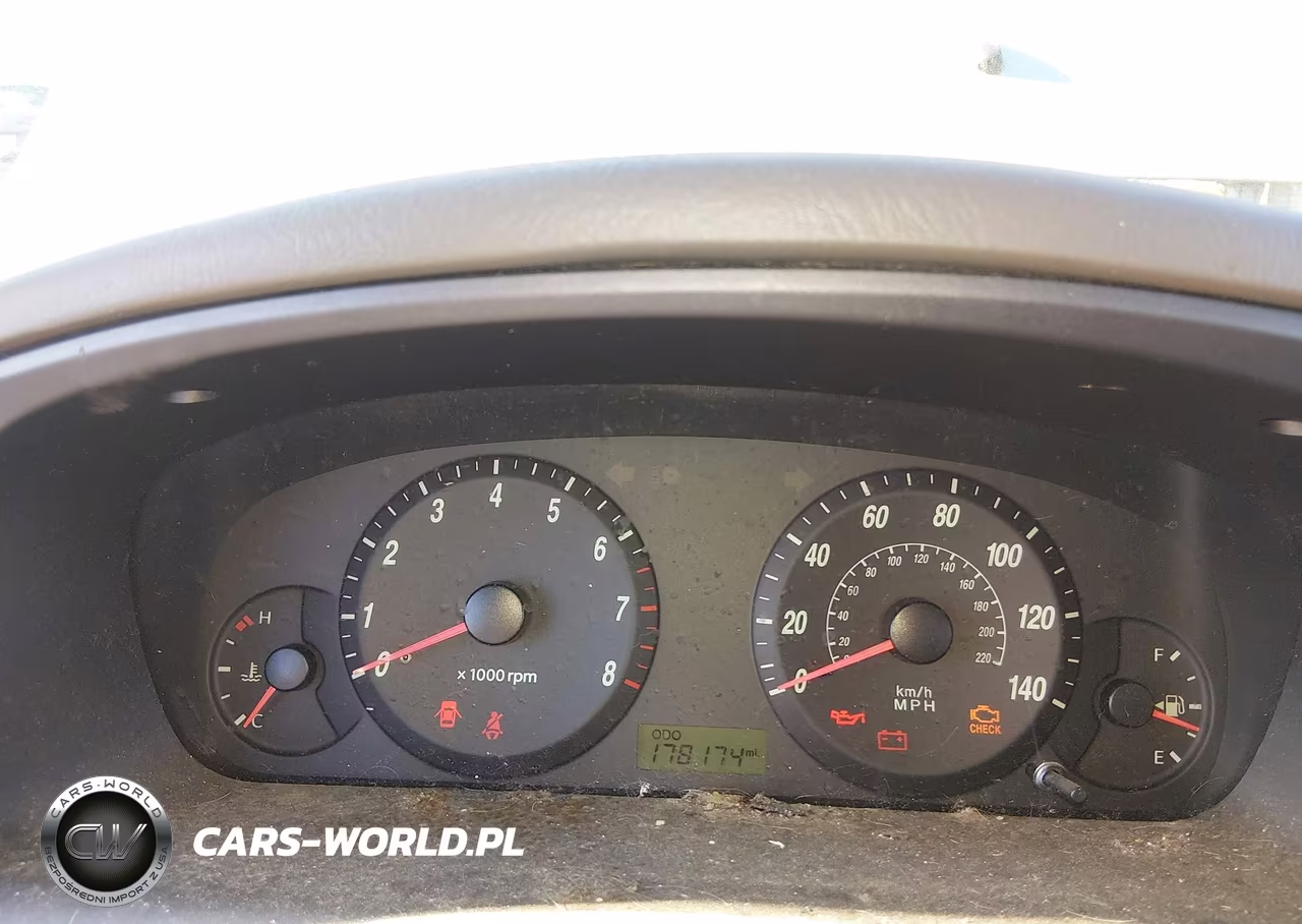 2006 Hyundai Elantra Gls-Limited VIN:KMHDN46D86U215093 - 7