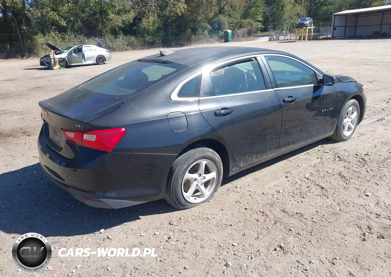 2016 Chevrolet Malibu Ls VIN:1G1ZB5ST5GF264837 - 4