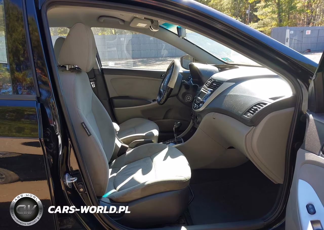 2012 Hyundai Accent Se VIN:KMHCU5AE8CU045883 - 5