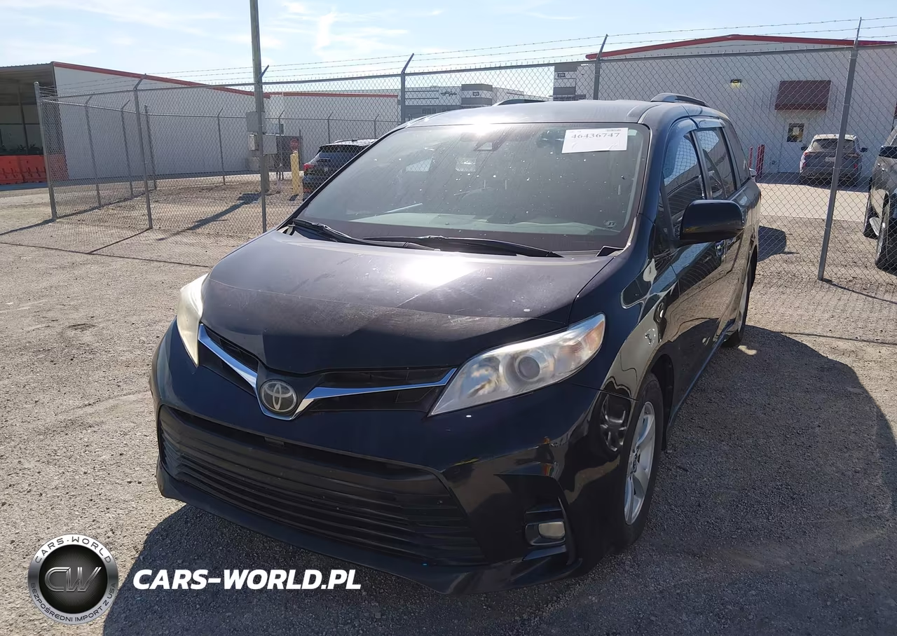 2018 Toyota Sienna Le VIN:5TDKZ3DC7JS959852 - 6