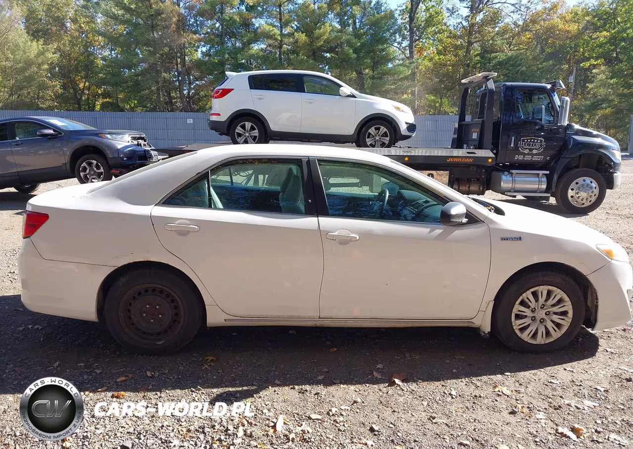 2012 Toyota Camry Hybrid Le VIN:4T1BD1FK4CU037802 - 13